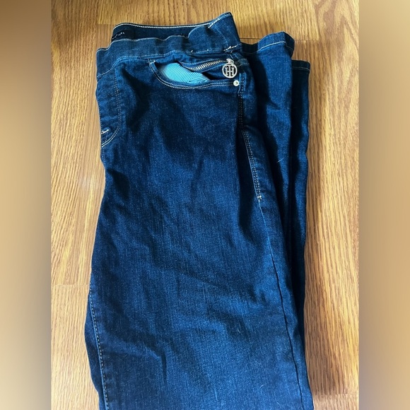 Tommy Hilfiger Denim - Tommy Hilfiger Gramercy Ladies 10 Pull-On Dark Wash Skinny 10 Pocket Jeans​​